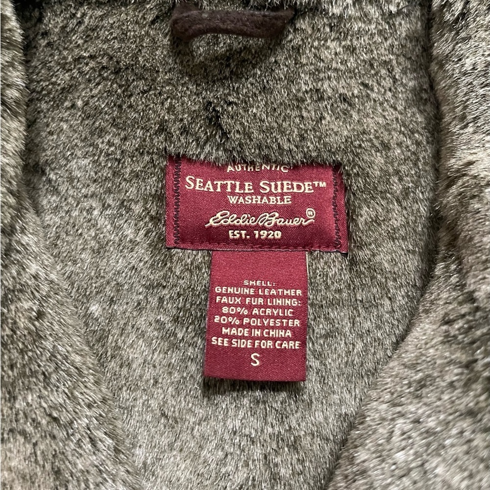Eddie Bauer Suede Vest - Picture 6 of 7